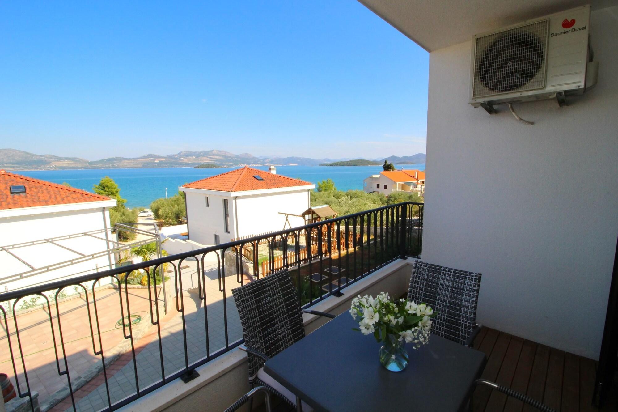 Apartments Kula Janjina Bagian luar foto